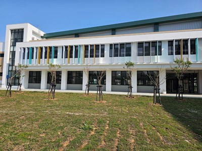 01-斥資32億打造共享校園空間-大里成功國中活動中心與停車場主體完工