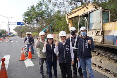 建設局陳大田局長率建設團隊力拼今年6月底完工