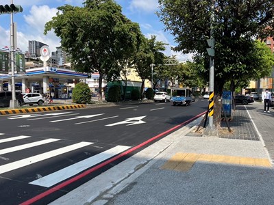 01-打造人本舒適通行環境-中市啟動五權西路人行道及燙平工程