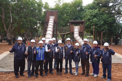 01-后里森林公園-搖籃遊戲場-即將登場-建設局長視察確保如期如質完工