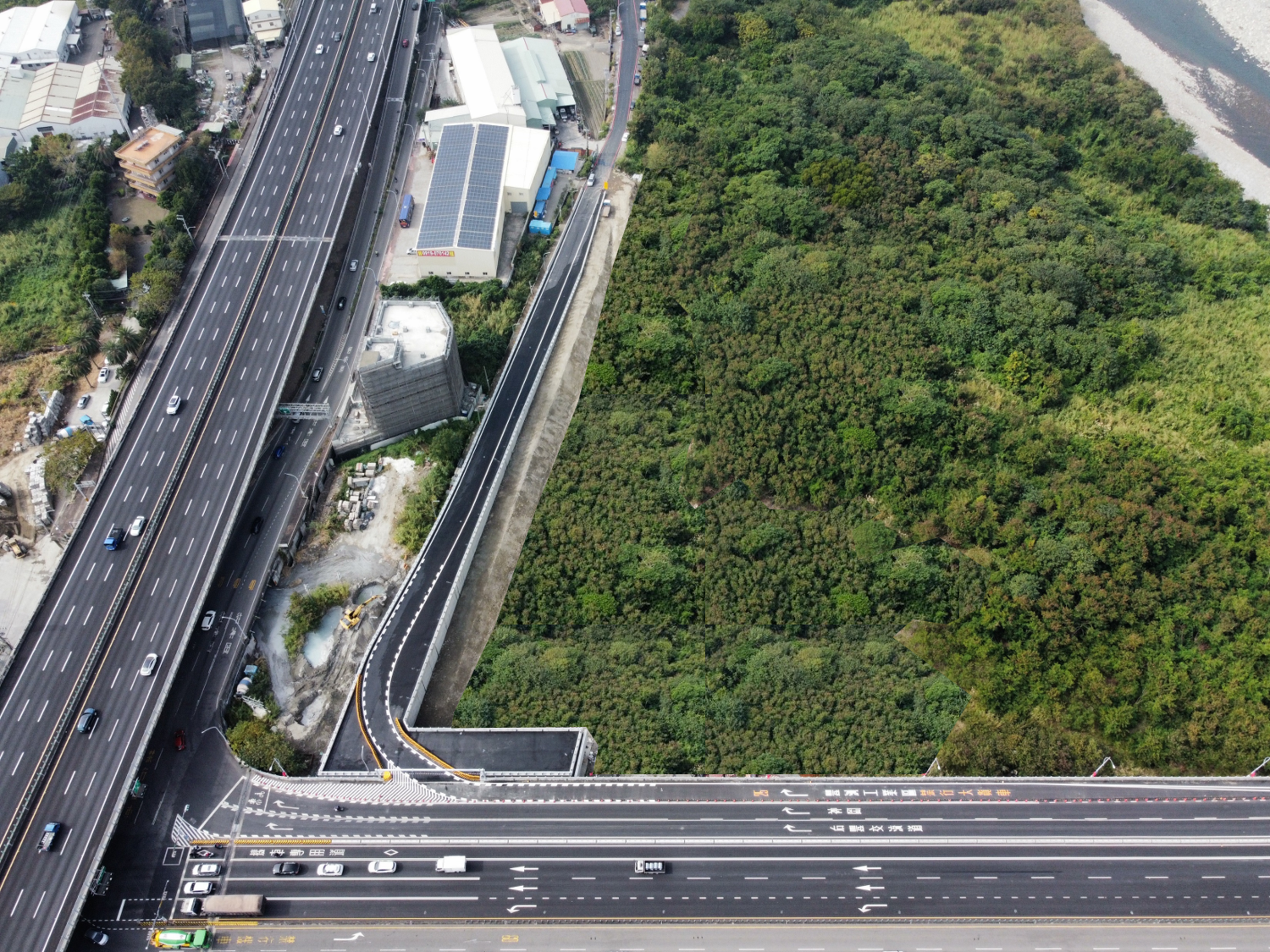 01-后豐大橋新設引道銜接堤南路今通車-紓通豐洲科技園區尖峰時段車潮