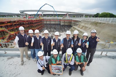 01-建設局長陳大田與運動局長游志祥團隊合影_0