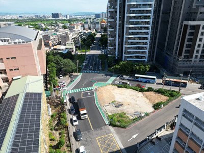 南屯區嶺東路與建功路口道路改善工程