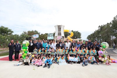 01-后里環保公園「孩籽世界遊戲場」今啟用！打造綠意、遊具與交通教育的親子新天地！_0