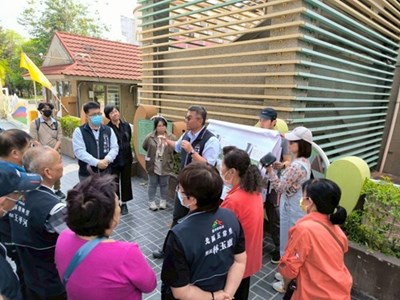 為利旻眾了解改善人行空間同時友善樹木的做法-建設局召開地方說明會詳細說明溝通_0