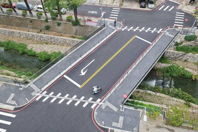 西屯區逢甲一號橋新設人行橋工程