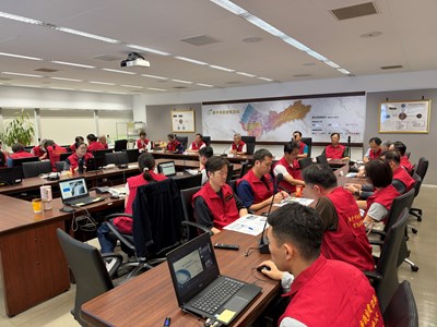 01-薔琵颱風來襲不鬆懈！中市建設局一級應變小組開設 經管場域同步暫停開放籲市民提高警覺
