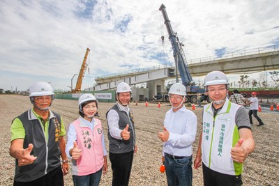水湳40M-11號道路與中科東向道路銜接工程 林市長:跨橋如豎琴般唯美