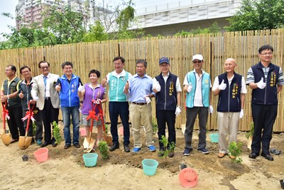 臺中市政府建設局南區植樹活動