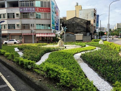 清水區-中清路與中山路口-槽化島