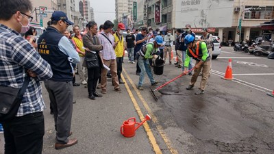 預防性道路養護之高性能複合膠泥鋪面表層處理-觀摩