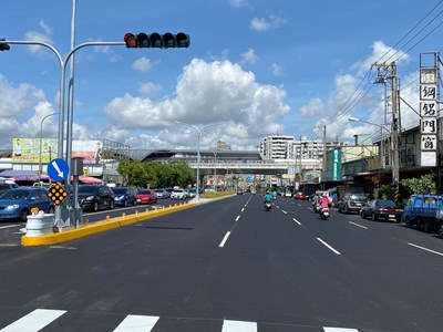 太原地下道走入歷史-中市府提前4個月填平通車