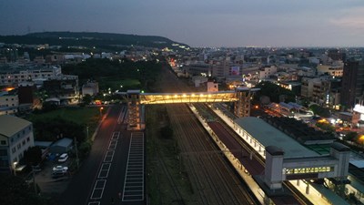 臺中市大甲車站人行跨越橋建置工程(後續工程)