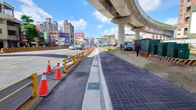 台電公司配合人本環境進行北屯文心路與北屯路口電箱遷移1