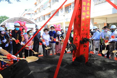 南區福田二街打通工程開工-盧市長感謝地主無償提供土地