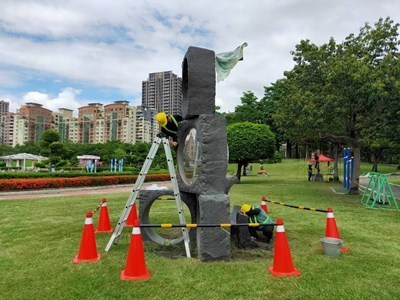 豐樂公園雕塑品啟動維護-預計8月底完成