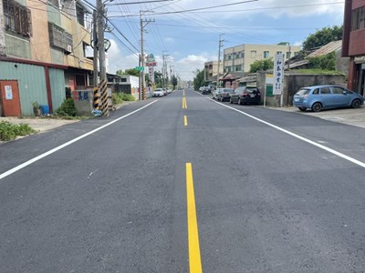 打造優質道路環境-中市梧棲中央路一段燙平完工
