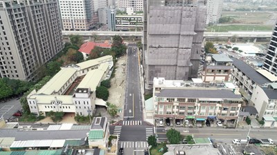 台中市南區德吉街完工通車