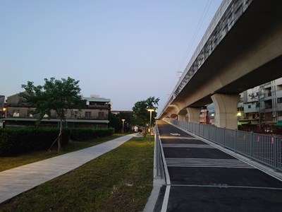 連結綠空廊道-圓環東路自行車跨橋10月28日開放使用